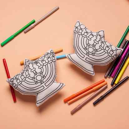 Hannukah Menorah for Kids to Color