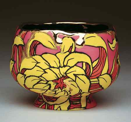 Slighted Love Ranchu, 4¾ in. (12 cm) in length, porcelain, underglaze, glaze, gold luster, 2023.