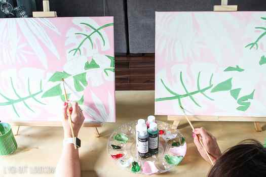Social Artworking Paint & Sip Party