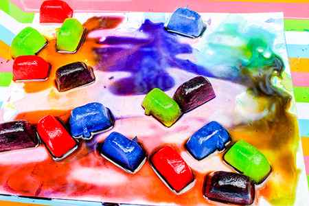 Ice painting for toddlers and preschoolers