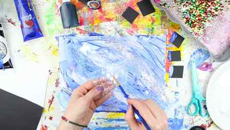 Arty Crafty Kids | Art | Winter Crafts for Kids | Abstract Winter Art for Kids - A fun painting idea using multiple mediums to create a textured Winter scene #wintercraftsforkids #wintercrafts #wintertree #artforkids