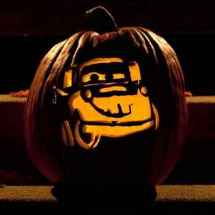 Disney Pixar Tow Mater Pumpkin Pattern and Stencil