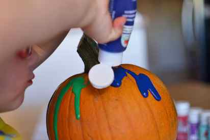 Pour painting - a simple and beautiful way for little ones to decorate their own pumpkins!